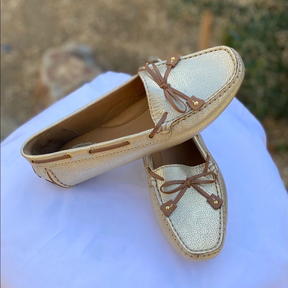 NW Clarks Artisan Metallic Gold Leather Shoes 6.5W